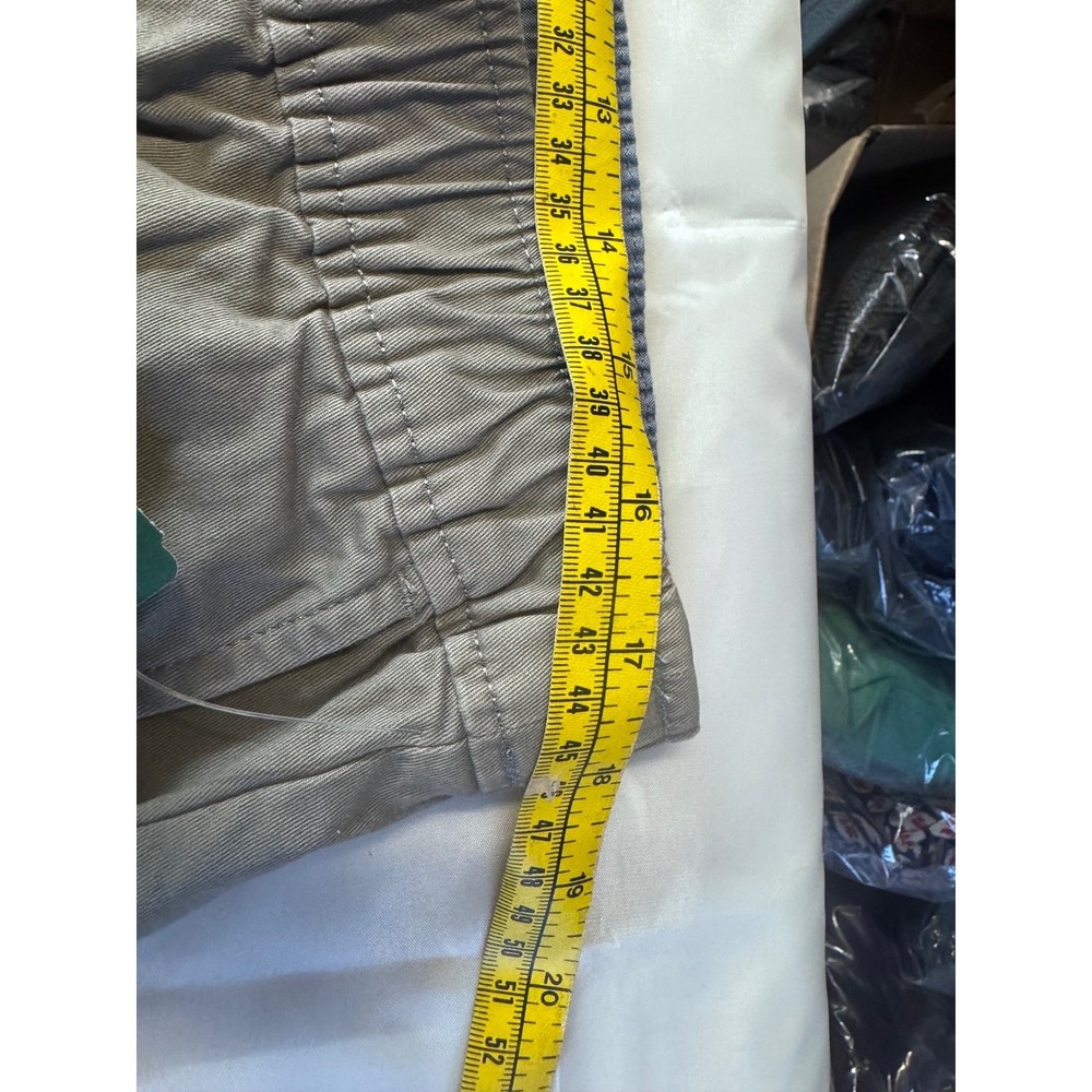 LL Bean Lakewashed Shorts Elastic Waist Women Large Gray Cotton Twill 8 Inseam - Picture 4 of 8